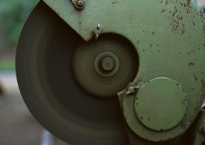 SF二重殻タンクは堅牢・安全・経済的な地下タンク