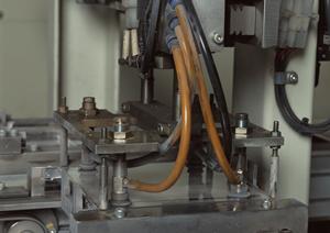 金沢で低コストで看板修理がしたいなら